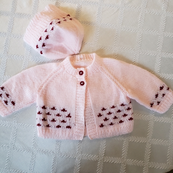 3/$39. SALE! Baby girl's New hand-knitted 2 piece set in pink and maroon. - Picture 1 of 2